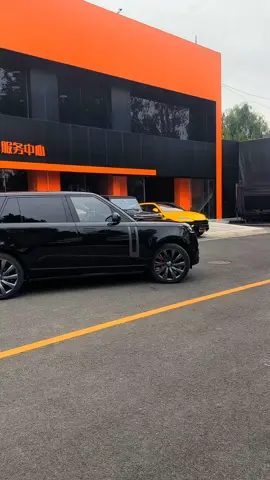 range Rover or G-wagon #mercedes #carsoftiktok #luxurylife #luxurycars #carslover #rangerover 