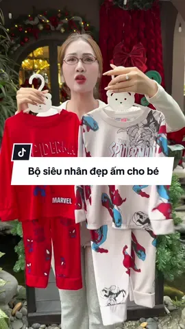 Bộ siêu nhân mặc tối se se lạnh cho bé
