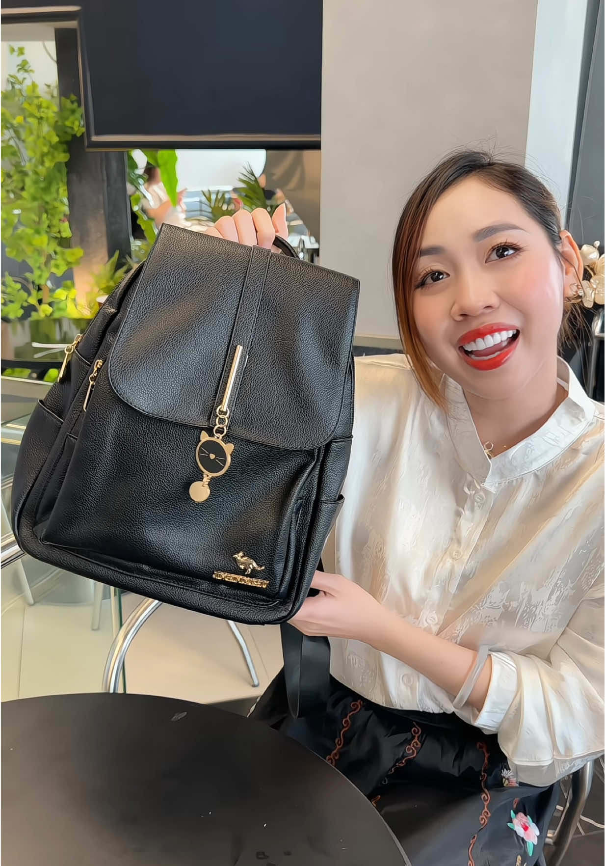 Balo kanguru mẫu mới 2025 #memonbo #tuixachquangchau #balonu #kanguru #balothoitrang 