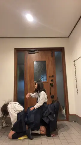 馬ってこんなんやったっけ？w 後ろはなび　前なゆな　真ん中従兄弟 #ギャル #平成ギャル #14世代 #大親友 #fyp  @空咲花 (はなび)🩷 