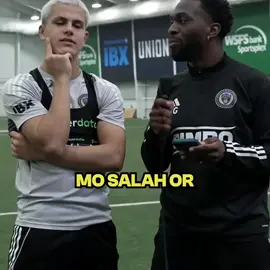 Salah or Messi 🤔//Who did you think he's the best 🔥#goviral #😍😍😍 #fyp #neweditor #interview 