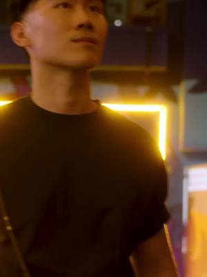 Push the creative boundaries with Creative Cloud. See how Michael Lim does it, then try it yourself.