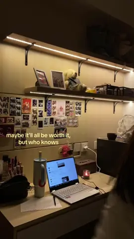 me 🤝 academic validation #studytok #studywithme 