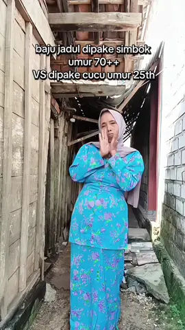 baju jadul si embok cocok dipake acara apa nih?? #ootdfashion #outfit  #outfitideas #outfitinspiration #fypシ゚ 