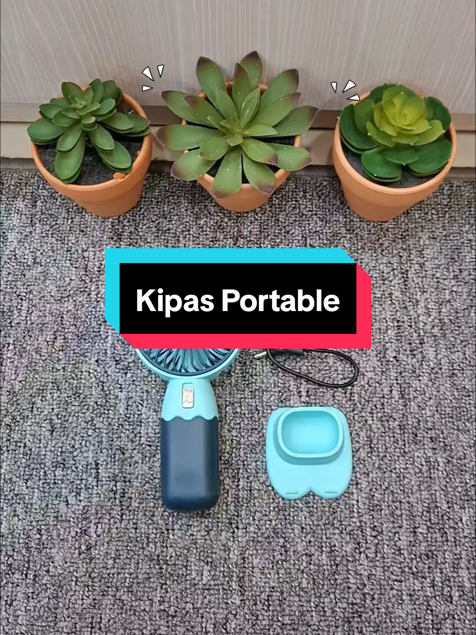Seharga seblak udah dapet kipas sesimpel iniii🥵 harga udah segacorrrr ini nyesel kalo ga checkout😭🫵🏻#fyppppppppppppppppppppppp #beranda #kipasanginportable #hargaambyar 