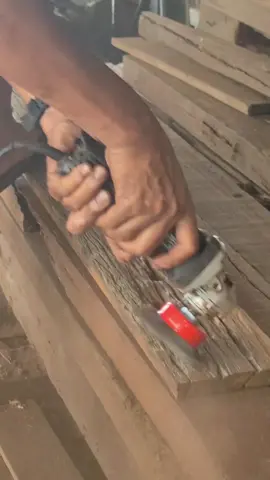 proses rustic kayu bantalan rel #interiorrumah #toptablekayu #minibar #kitchenset #magelang 