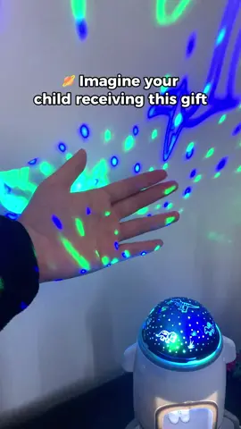🪐Imagine your child receiving this gift #gift #lampara #nightlight #kidstoys #christmas 