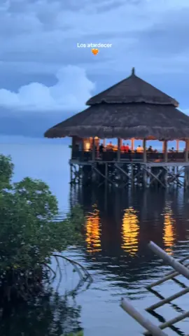 Si te gustan los sunset! En  @AlohaCamp España encontrarás rincones increíbles para dosfrutarlos! Tienes un descuentazo con el link de mi perfil! 