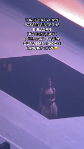 familiar. uhmmm help? #blackpinkdeadline #deadline #deadlinebulacan #blackpink #jisoo