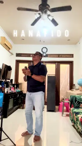 Suku Jawa Belajar Lagu Batak SIHOL SUKSES  #lagubatak  #terusbersyukur  #terusberjuang 