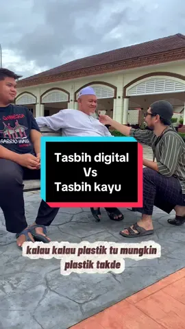 Mana lagi elok? Tasbih digital ke tasbih kayu... jom tengok#kukahq #fyp #tasbih