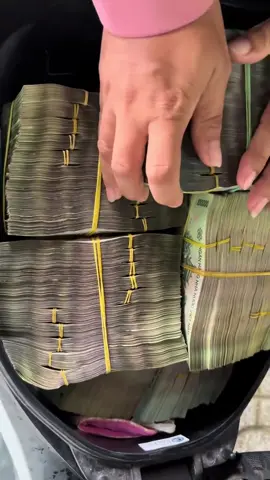 Nắm được thì buông được...cố lên nhé 💪  #ĐàoQuangVịnh #vitueyewear #vitueyewearvietnam #matkinhvituvietnam #matkinhvitueyewearvietnam 