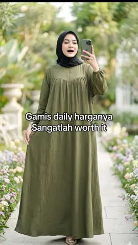 Tampil anggun tanpa ribet? Inilah gamis Crinkle Airflow Premium yang siap jadi favorit baru kamu! 🍃 Bahannya super adem, ringan, dan jatuhnya cantik banget saat dipakai, cocok untuk aktivitas harian maupun acara spesial. Potongan longgar dan flowy membuat gerak lebih nyaman, tetap sopan, tapi tetap stylish ala hijabers modern ✨ Tekstur crinklenya yang premium bikin look langsung terlihat lebih elegan tanpa perlu effort berlebihan. Warnanya juga calm & classy, gampang banget dipadu-padankan dengan hijab atau aksesori apa pun. Sekali coba, kamu pasti langsung jatuh cinta… karena nyaman itu bukan pilihan, tapi kebutuhan ❤️ Yang suka outfit simple tapi tetap kelihatan mahal, ini wajib kamu punya! Ready warna dan size, bestie~ langsung checkout sebelum kehabisan ya! 💚 Outfit kece rekomendasi  #gamiskekinian #gamisharian #GamisTerbaru2025 #ootdhijab #fashiontiktoktrends 