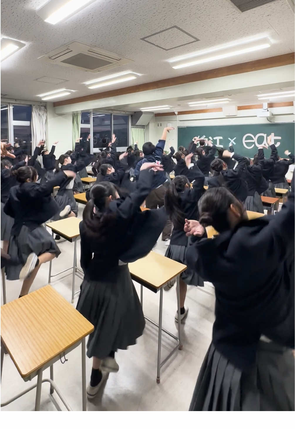 #FOCUS かかったらガッツリ#踊ってしまう#classroom dc@Hearts2Hearts #hearts2hearts #狛江高校 ダンス部 