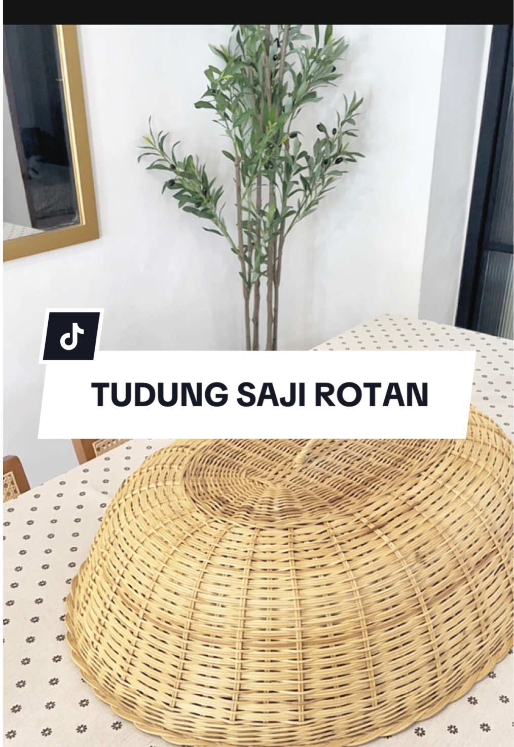 Replying to @AnnieShah Shop Siapa suka vibe2 kalsik rotan, beli lah korang..serius cantik sangat ❤️ #tudungsaji #tudungsajirotan #homedecor #rattan #dekorumah 