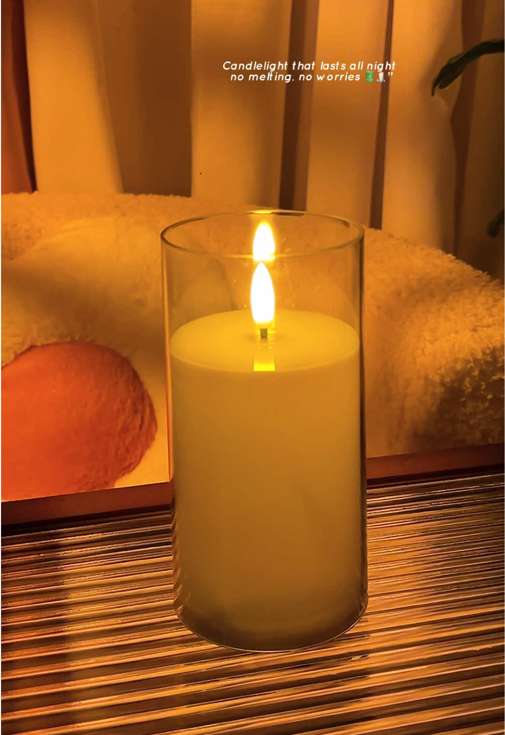 The easiest way to make your space feel magical. #candlelight #flamelesscandle #batterycandle #fakecandle #candle 