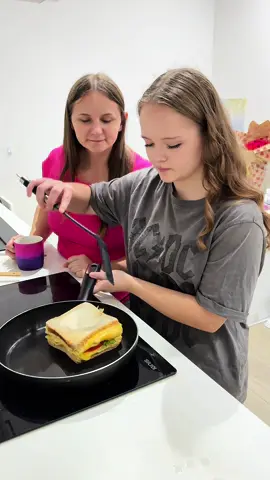 #familytime #funny #couple #funnyvideos😂 