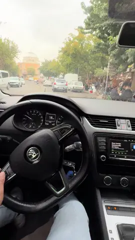 Dert anlatılmaz bazen sadece oturur susarsın🥀 #keşfetteyizzz #şanlıurfa #beniöneçıkart #arabastoryleri #yağmur 