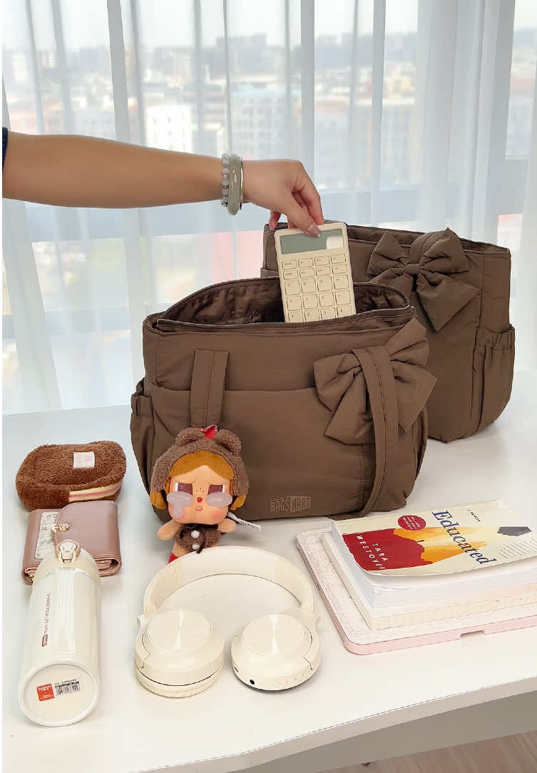 The coffee color is so beautiful🥹Click the shopping cart below to select your size🥰#bagsmart #bagsmartmy #totebag #minitote 