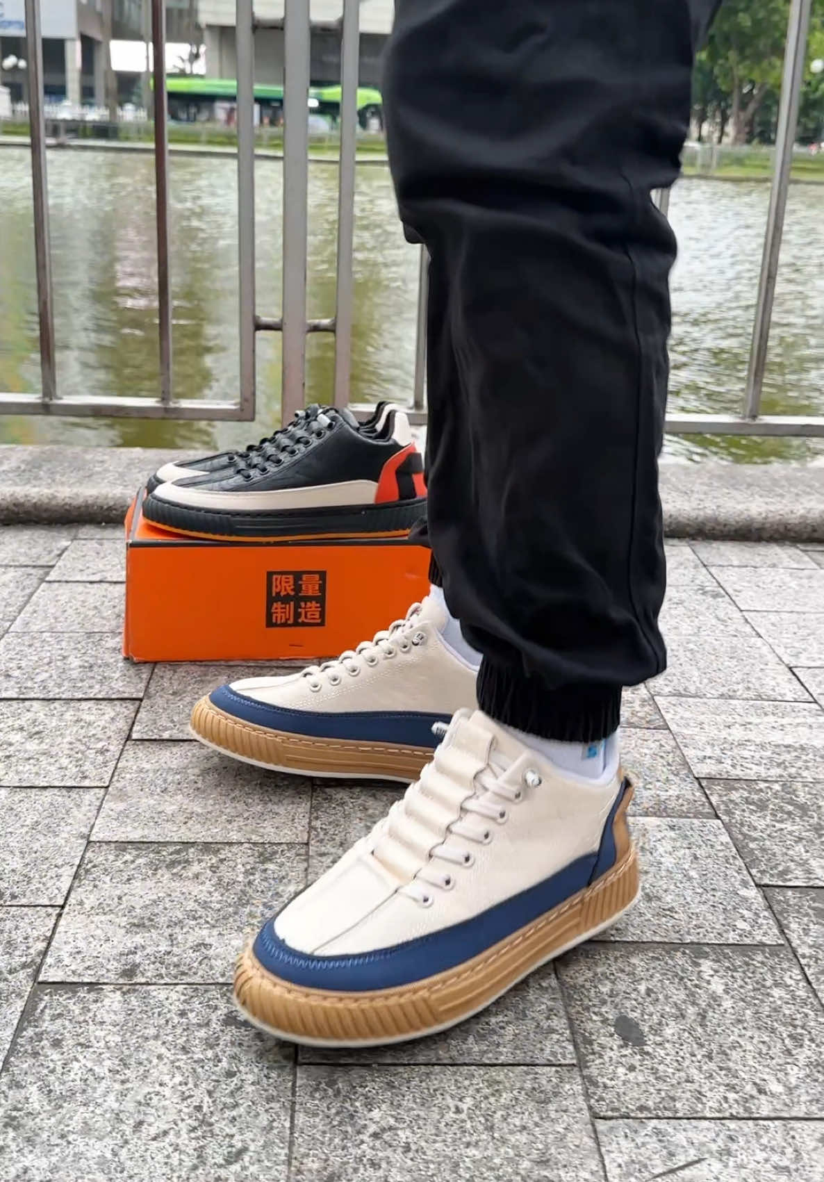 Giày xả hàng giá cực mềm #giayavi #giaynamdep #giaythethao #giaysneaker #giayhottrend 