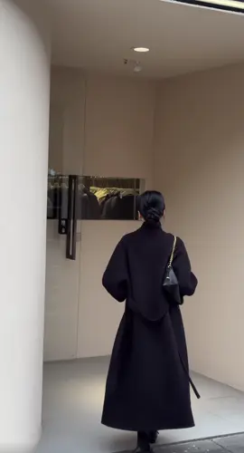 Mấy bà m50 mặc kiểu này xinh lắm nè #aodaquangchau #áodadangdai 