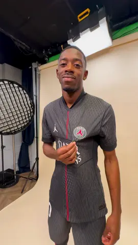 🔟 Notre nouveau maillot fourth #PSGxJordan #foryou