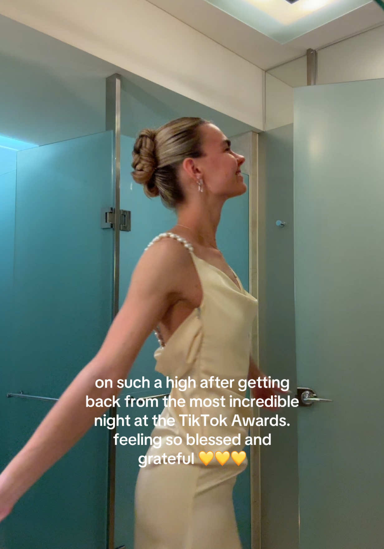 ur sign to post that content !!! #tiktokawards  