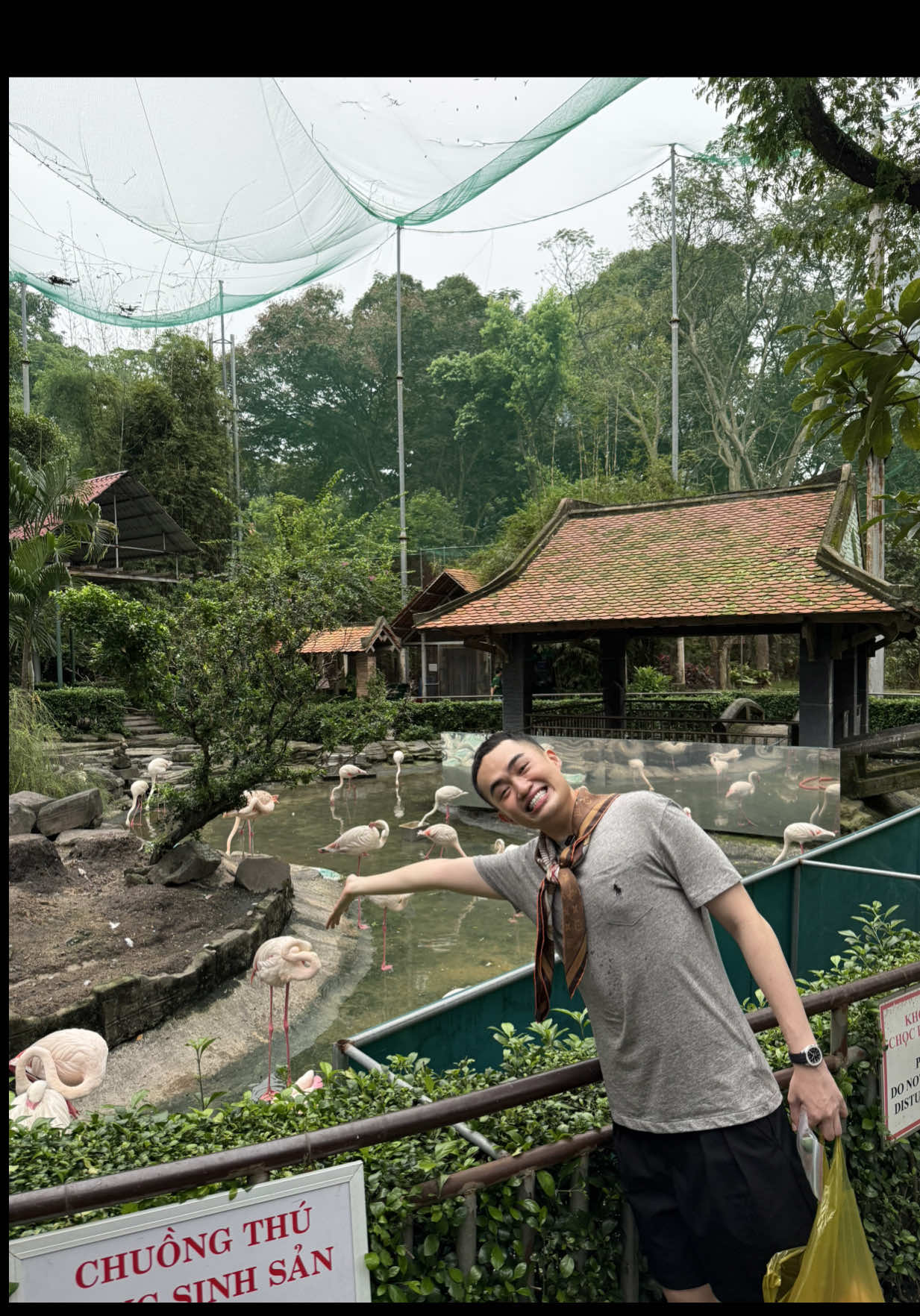 tui đi thăm thú ở Thảo Cầm Viên mấy bàaa kakaak 🤣 #tinathaothi #tinathaothidaily 