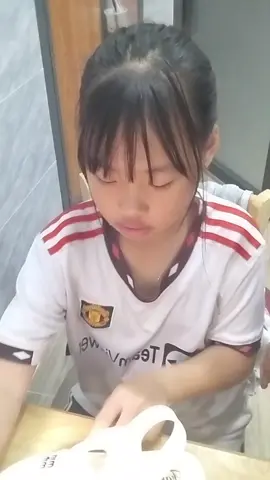 có một người mẹ tình tế sẽ như thế nào#capcut #hashtag #vairal 