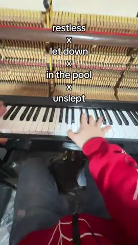 #restless #piano #inthepool #letdown #musiciansoftiktok 