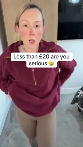 I can’t believe the price of these no scrunch leggings from Halara the tummy control and bum lift is unreal they also do a two pack 1- less than £20 and 2- less than £35 #blackfriday #halara #halaraeveryday #leggings #women 