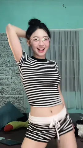 Gấp lắm oi. Đại ikkk hehee