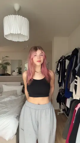 Neeee man wieso kam da jemand😭💔