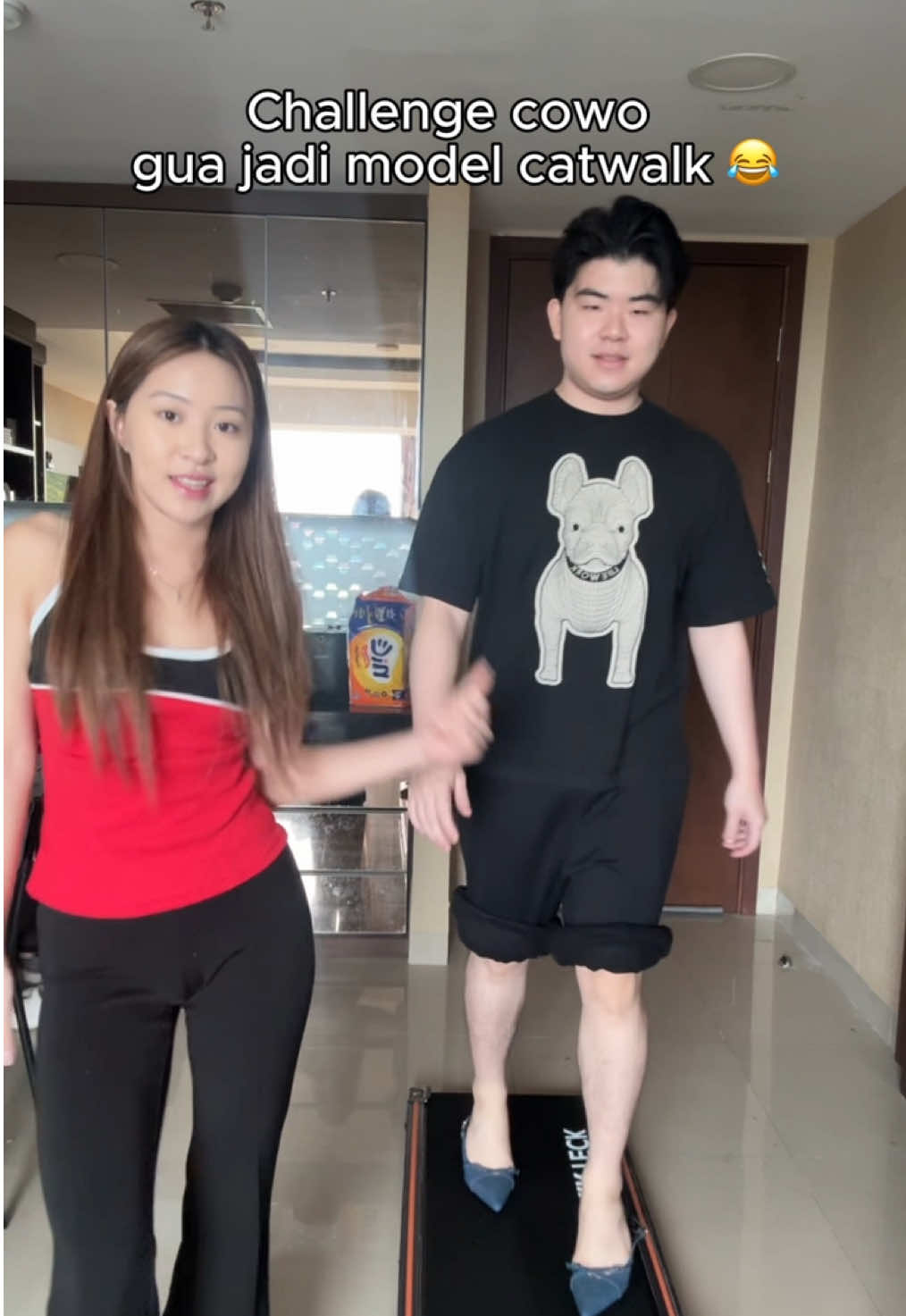 Challenge segampang ini aja dia gabisa 😌 #enricovirly #fyp #couplecomedy #coupletok #StayUnbothered 