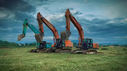 Tôi muốn trở về nghề 😭 #excavator #nghiavanzaxis #dammemayxuc #tài_xế #sk330_10 
