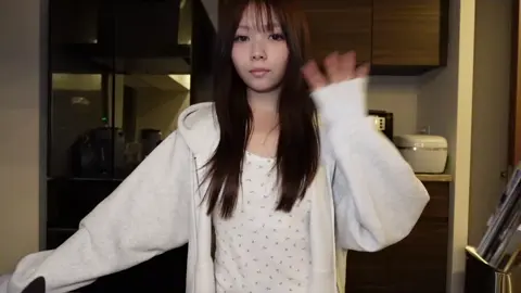 ミニぎしが寝たので1人深夜ラーメンを食べながら幸せ時間を楽しむ27歳主婦 #01