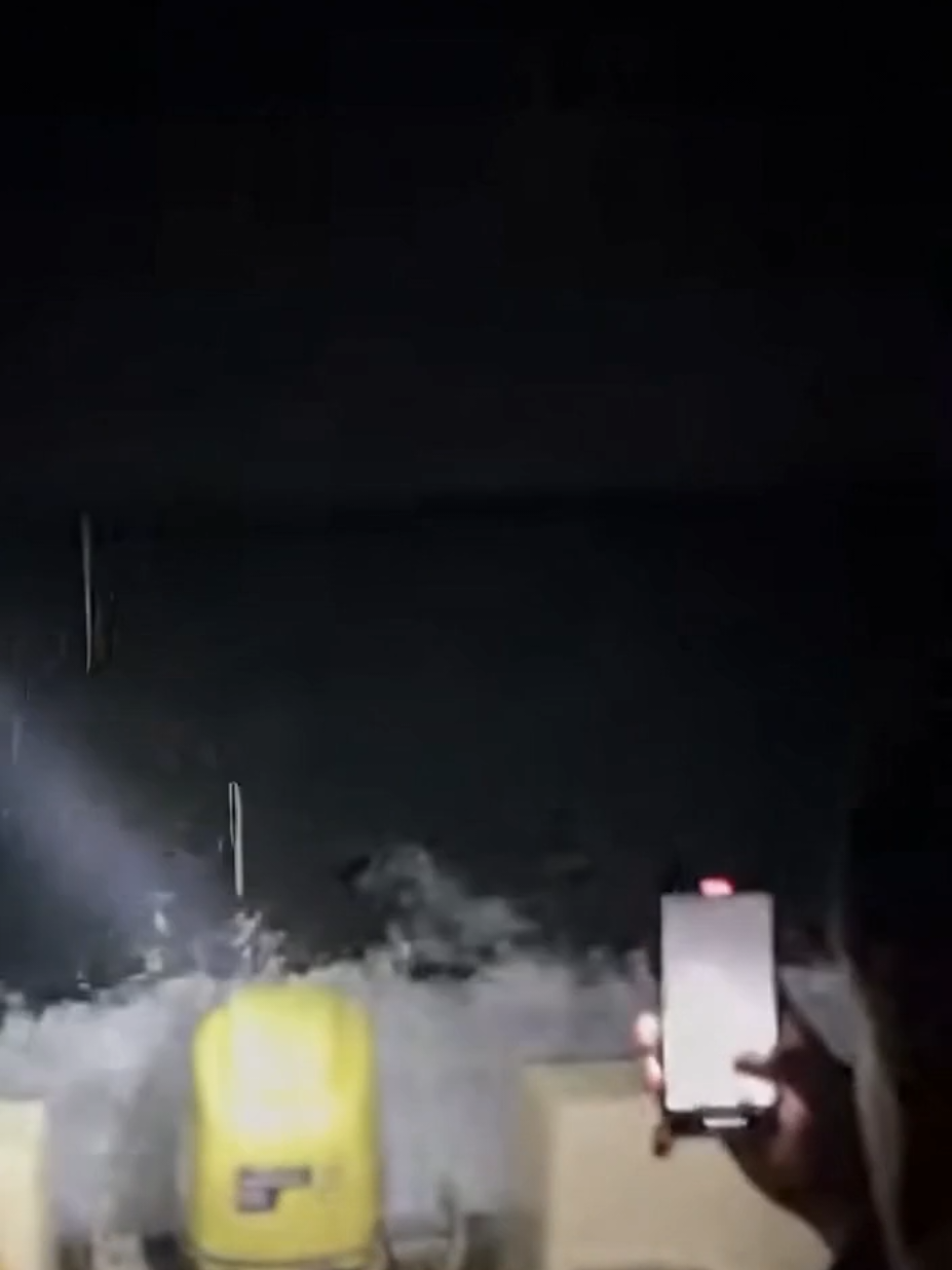 Terrifying Siren Mermaids Attack on boat Crew #marmaid #siren #mermaids #sea #ocean 