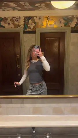 OOTD🫶🏻 #blackfriday #longsleeve #OOTD #outfit #outfitoftheday 