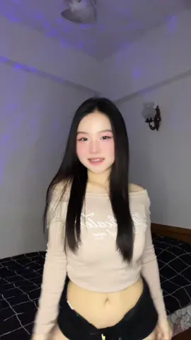 #เต้นตามเพลงฮิตในtiktok #เต้นเพลงฮิต #ฟีดดดシ #น้องครีม💗 