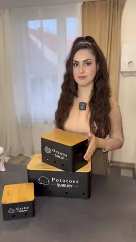 „Praktische Metallboxen für Zwiebeln, Kartoffeln & Knoblauch 🧅🥔🧄 Mit Luftlöchern für längere Frische! Perfekt für jede Küche ✨ #Küchenorganisation #Aufbewahrung #Haushaltstipps #TikTokShop“#surejoy «بکس‌های فلزی مخصوص پیاز، کچالو و سیر 🧅🥔🧄 با سوراخ‌های هوا تا مواد غذایی بیشتر تازه بمانند! ✨ برای هر آشپزخانه ضرورت است.    »