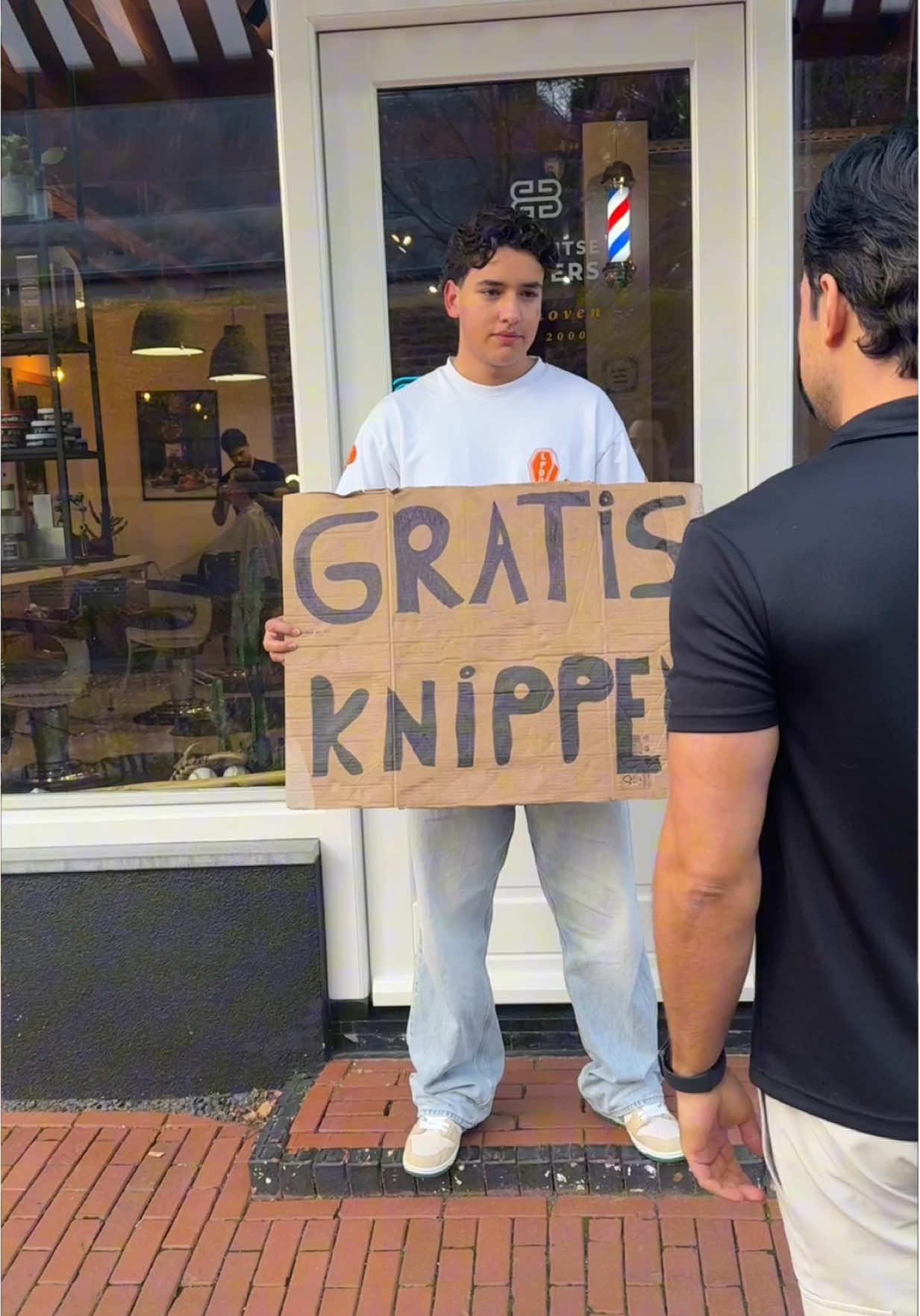 Deze GRATIS actie geldt voor iedereen! 🤝 #gratis #kapsel #actie #barber #barbershop