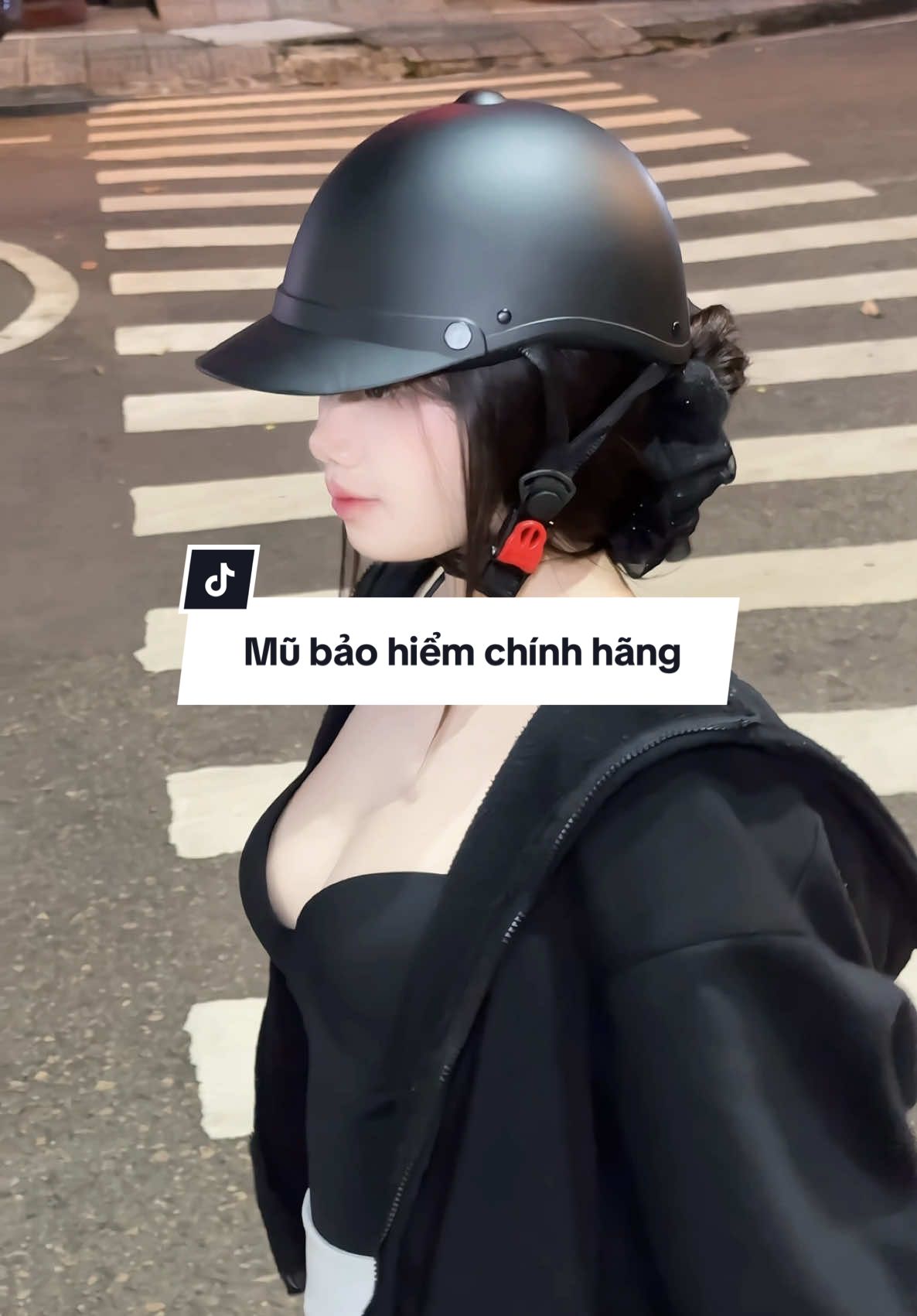 Mê em nón này ghê lunn cả nhà ơi #mubaohiem #mubaohiemchinhhang #mubaohiemthoitrang #mubaohiemnu #xuhuong 