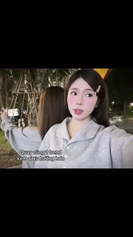 +1 máy ăn gà rán miễn phí 🌚#khanhlinhff 