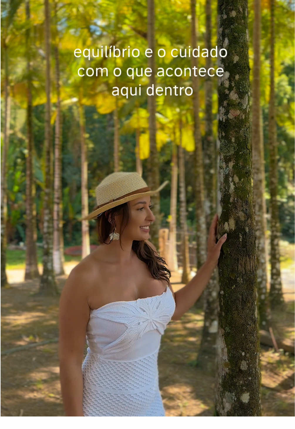 Leveza começa dentro da gente… e o primeiro passo pode ser mais simples do que você imagina. Hoje quero falar um pouco sobre o Quitosana & Psyllium, uma combinação natural que tem feito parte da minha rotina de cuidado e bem-estar. 🍃 @DenaVita BR  #emagrecimentosaudavel #leveza #bemestar #quitosana 