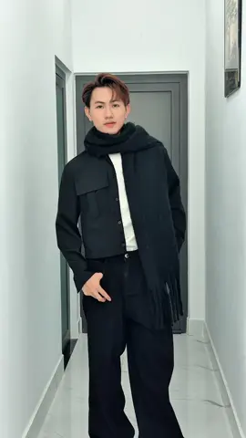 Khăn choàng màu đen dễ phối #khanchoangmuadong #outfit  #khanchoangmuadong #khanquangco #phukienqo 
