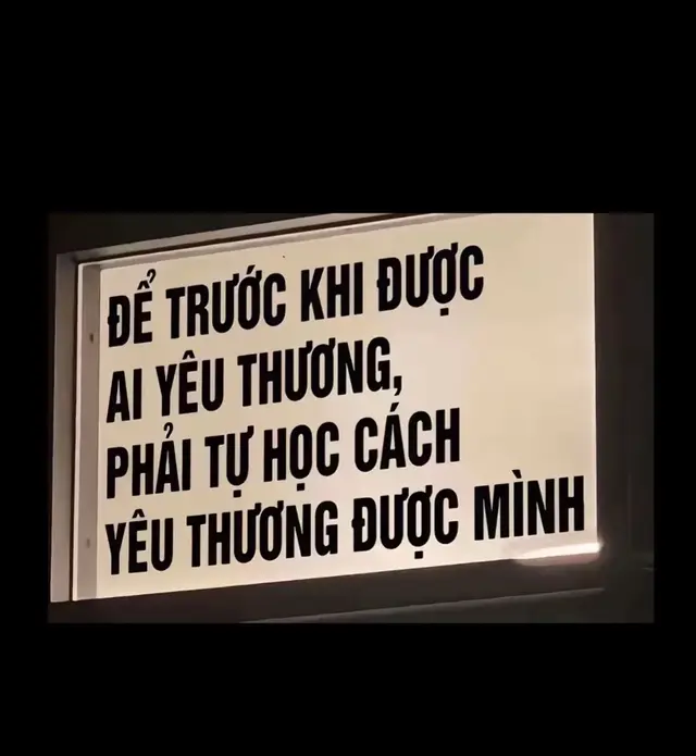 Em thì hiểu gì về anh? 
