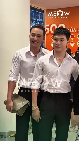 Vợ chồng Thanh Đoàn - Hà Trí Quang diện đồ đôi, xuất hiện bảnh trai tại buổi premiere phim Phòng Trọ Ma Bầu #MeowEntertainment #TikTokGiaiTri #meownetwork #phongtromabau 