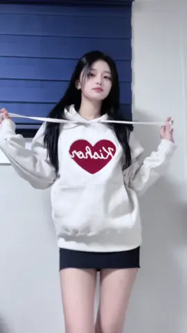 교복에 입어도 찰떡인 키쇼르 🤤🤍 #키쇼르 @키쇼르 