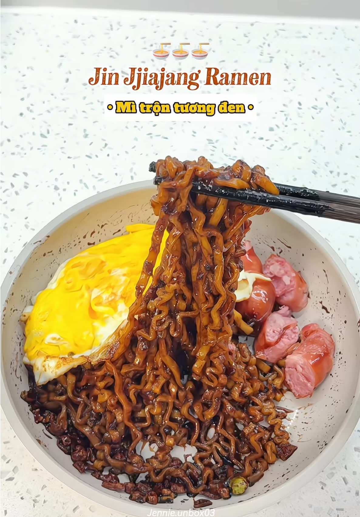 Chỉ 5 phút là có ngay đĩa mì ngon như ngoài tiệm nạ 🍜🍜 #mituongden #noodles #yummyfood #xuhuong 