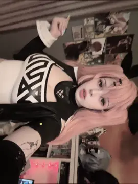 Nicole >>>> Fake everything  #cosplay #nicole #zenlesszonezero 